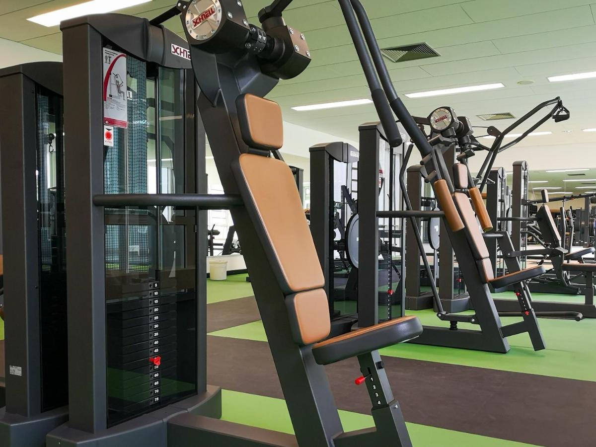 Sportschule Oberhaching Hotel ภายนอก รูปภาพ