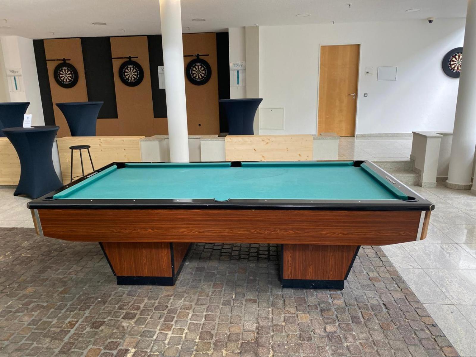 Sportschule Oberhaching Hotel ภายนอก รูปภาพ
