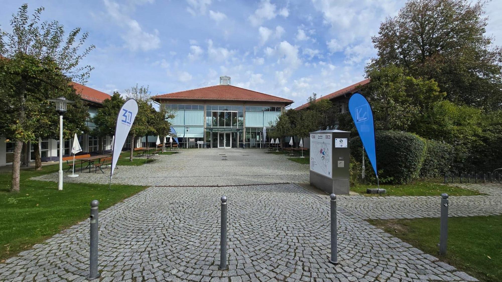 Sportschule Oberhaching Hotel ภายนอก รูปภาพ