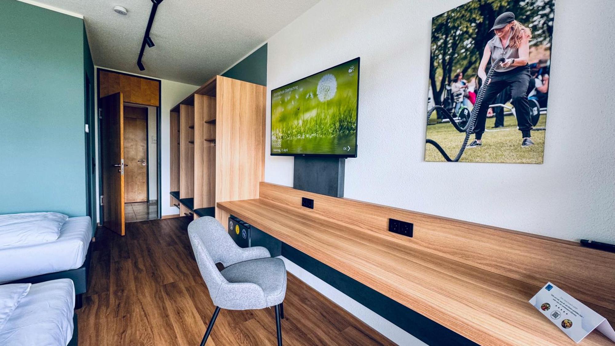 Sportschule Oberhaching Hotel ภายนอก รูปภาพ