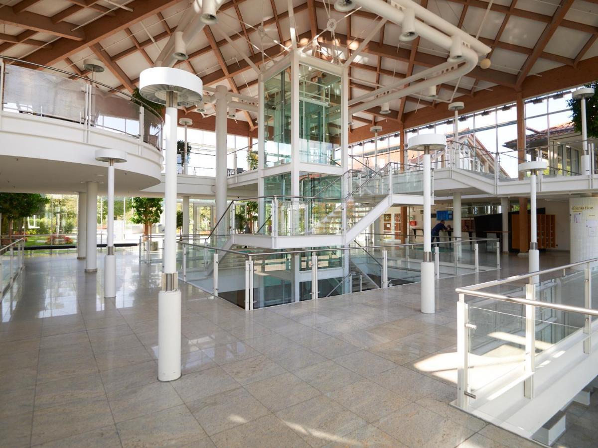 Sportschule Oberhaching Hotel ภายนอก รูปภาพ